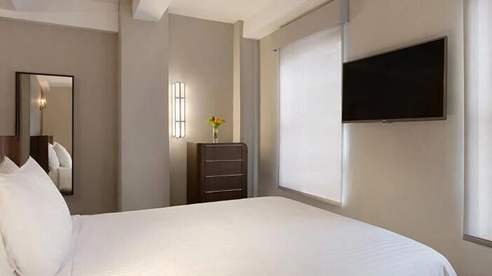 Signature 1 Queen Bed